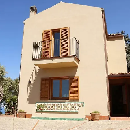 Canale * Castel di Tusa